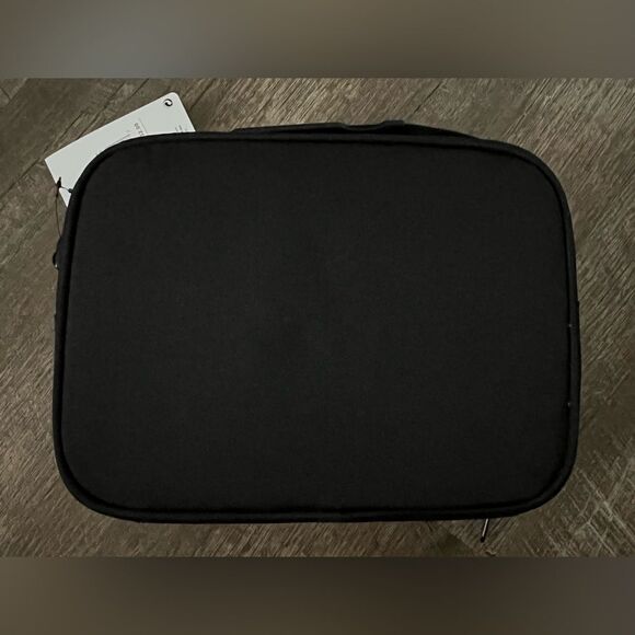 Nike Hard Shell Lunchbox - Picture 2 of 8